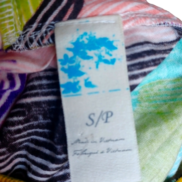 ANTHROPOLOGIE Womens Stretchy V Neck Top Multicolor Short Sleeves Small Petite - Picture 8 of 8